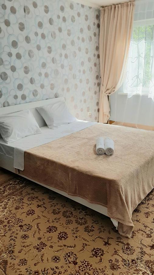 Апартаменты Koktem В Центре Алматы Almaty Exterior foto